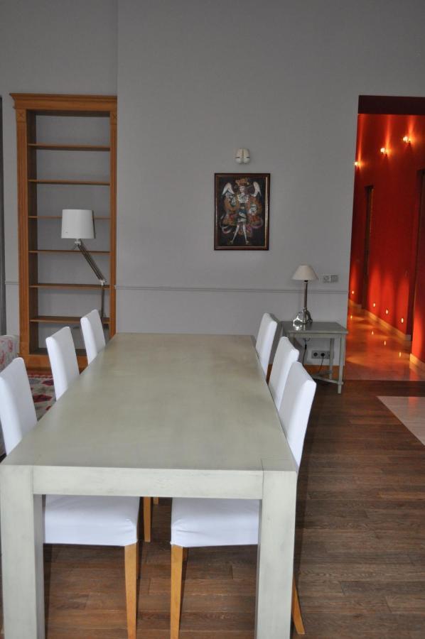 Great 144 Sq.M. Apartment In The Center Of Kiev Exteriör bild