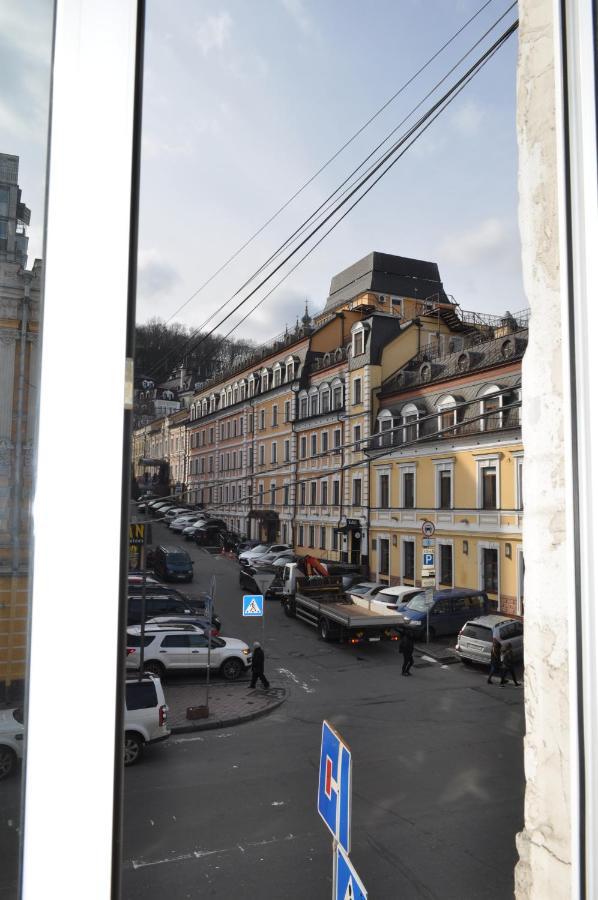 Great 144 Sq.M. Apartment In The Center Of Kiev Exteriör bild